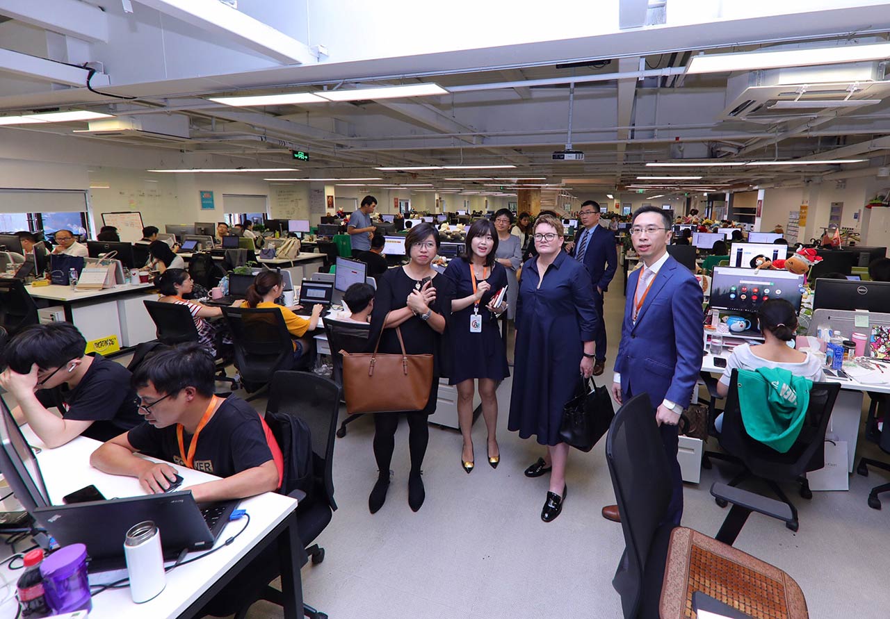 ACCA行政总裁白容（Helen Brand）一行到访高顿教育总部（白金级）